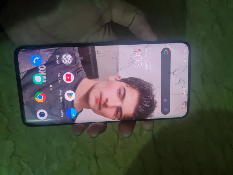 Oneplus 7t pro 8gb ram 256 gb storage. 0