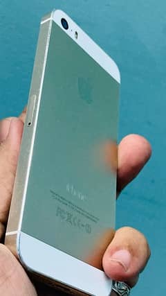 iPhone 5s | 32 GB | PTA Approved