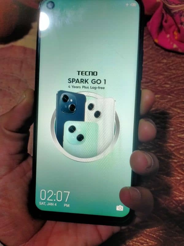 Techno camon 12     4 / 64 GB 1