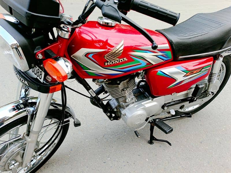 Honda CG 125  Model 2023 | Bolt To Bolt Geniune | Original Pictures 10