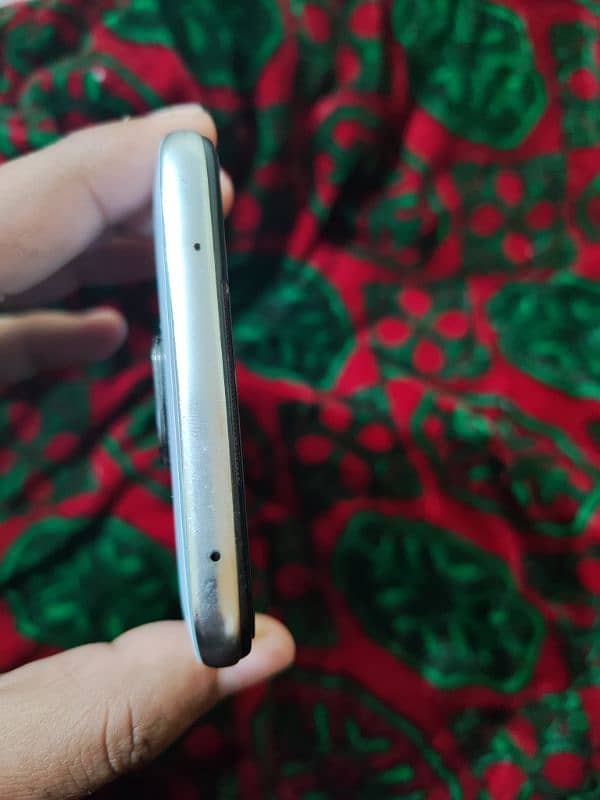 redmi note 9s white only back change and charger jack condition 90% 5