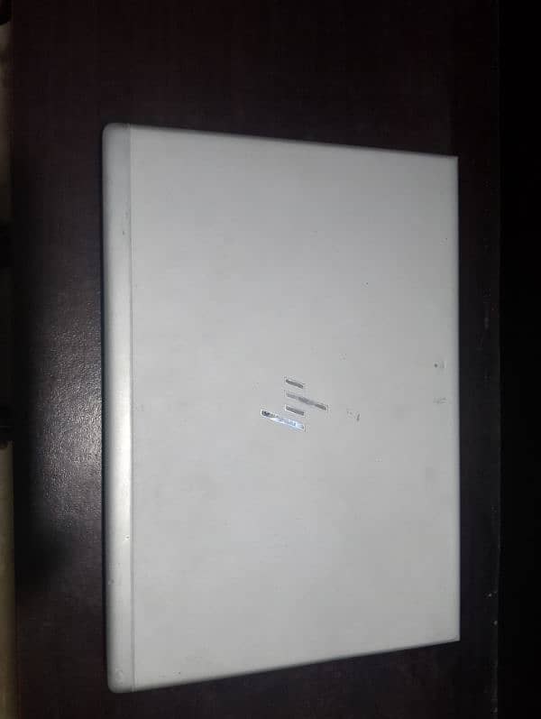 HP elite book corei 5 8th generation with 16gb ram and 500gb SSD 3