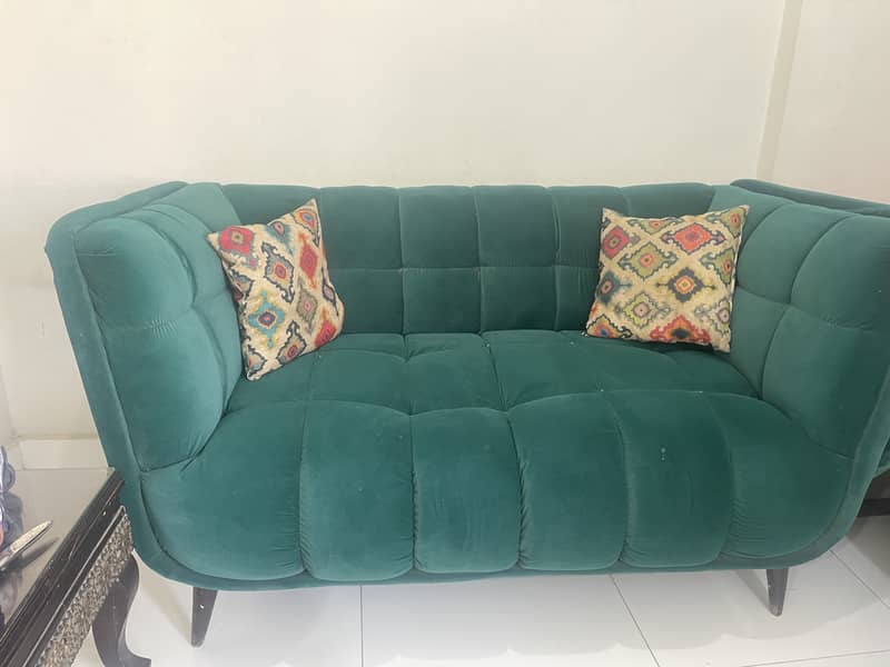 Urgent sale seven seater sofa set 3