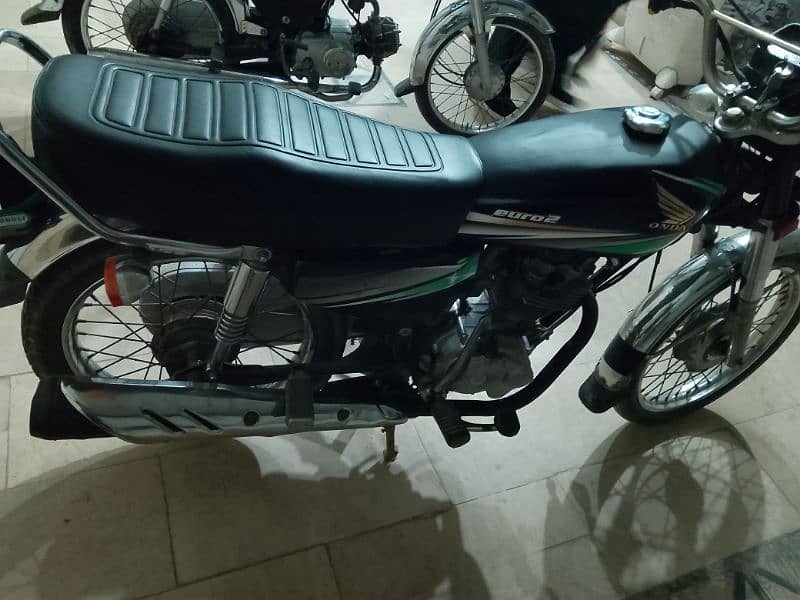 CG 125 2014 Model 6