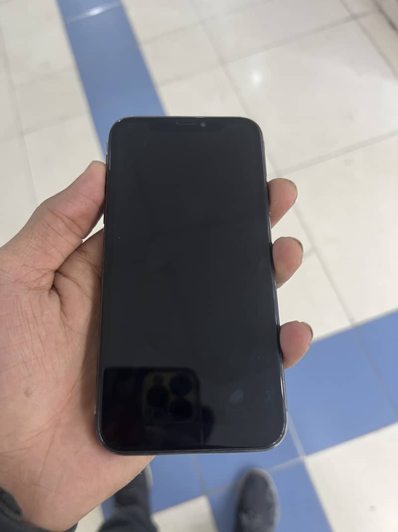 Iphone x 64gb pta approved 5