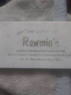 Rawmin's Eyeshadow + Blusher + Highlighters