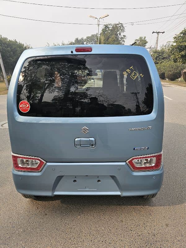 Suzuki Wagon R 2022 hybrid fx 7