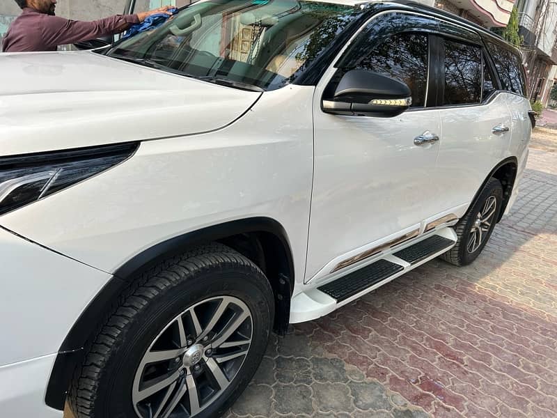 Toyota Fortuner Sigma 2019 1