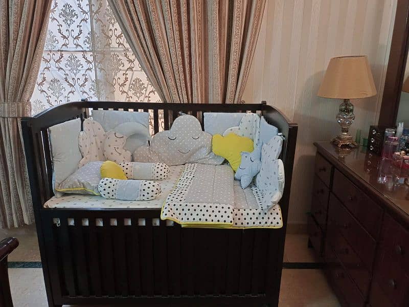 Wooden Cot 4