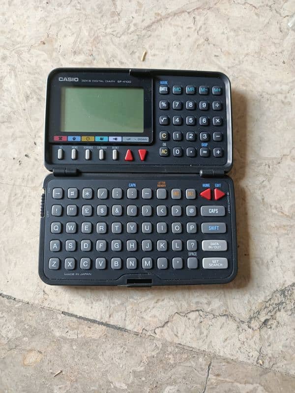 Casio Digital Diary & Calculator (SF-4100) 4