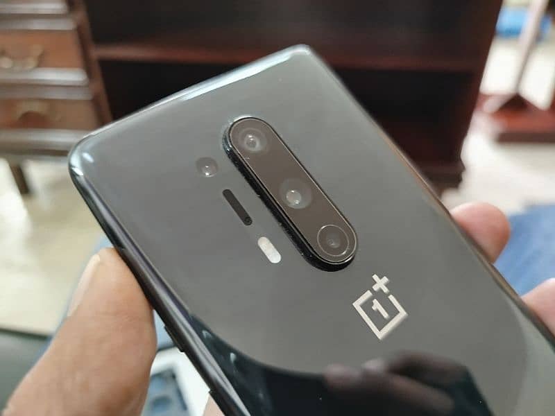 OnePlus 8 Pro 12/256, condition 10/10, 100% Genuine Water pack phone. 6