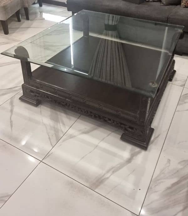 Solid Sheesham Wood Center Table With Thick Glass 2