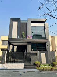 Beautiful Brand New House For Sale In State Life