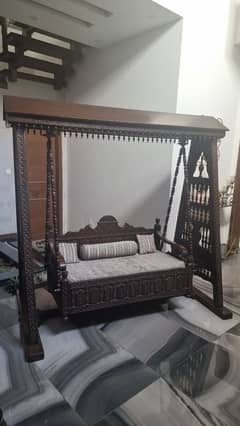 Solid Wood Sheesham Jhoola Big Size Chiniot