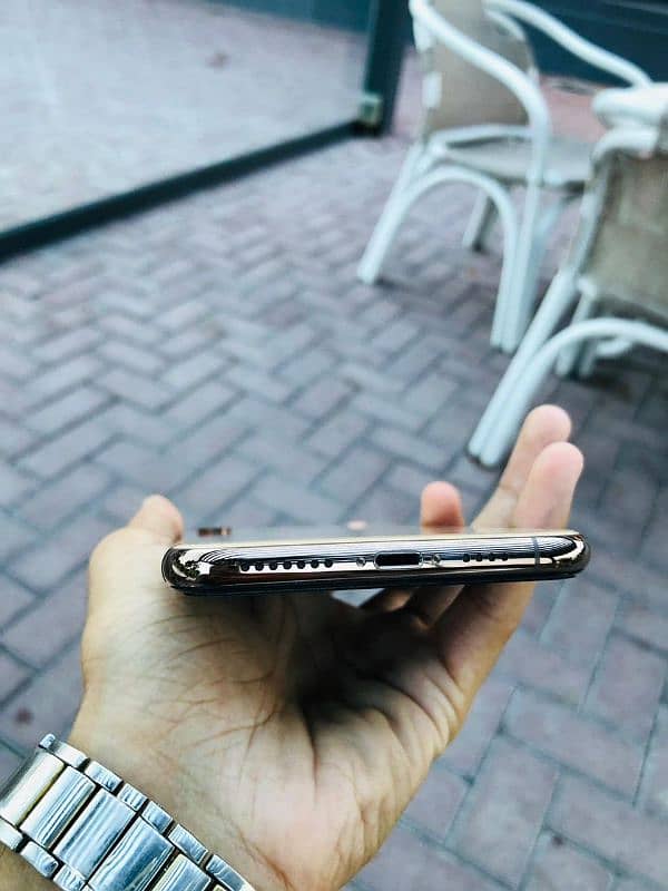 IPHONE XS MAX 256 GB DUEL PTA APPROVED 2