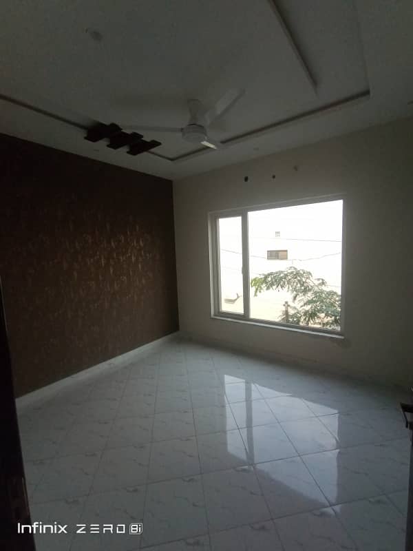 5 Marla House For Sale Good Location Corner House 10