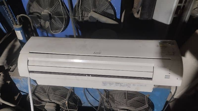 Mitsubishi 2. ton AC heat and coll 1