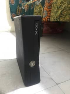 XBOX 360 CONSOLE SLIM