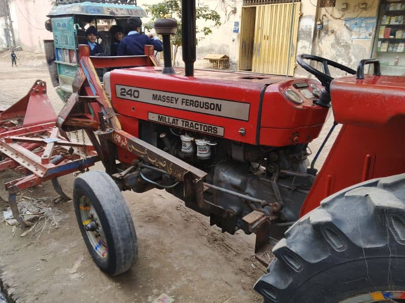 Massey 240 2