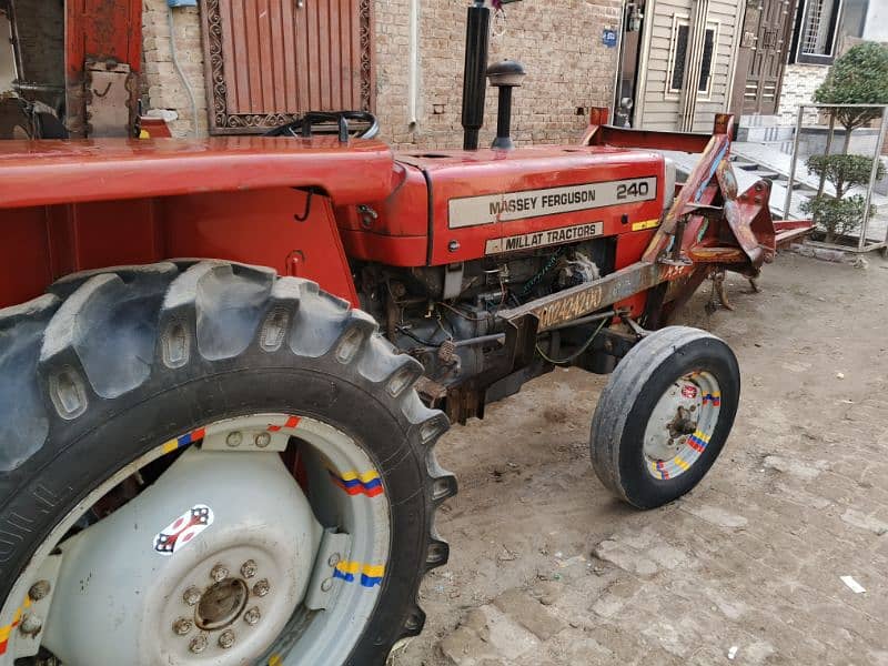 Massey 240 3