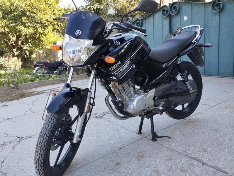 YBR 125 yamaha 1