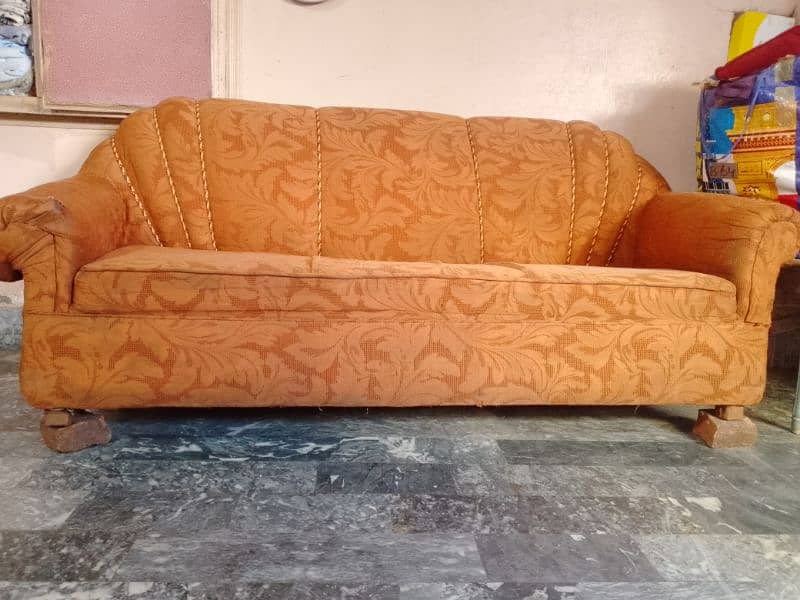 Sofa set 0