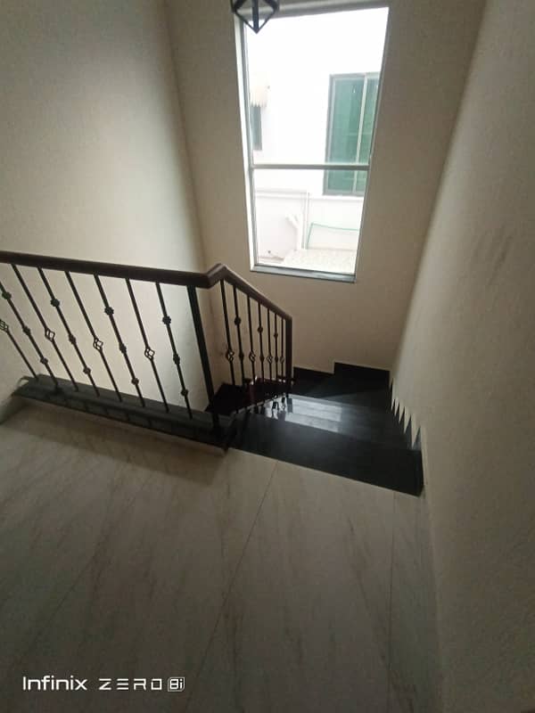 10 Marla Upper Portion Brand New For Rent Hot Location 16