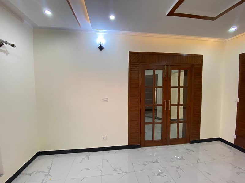 10 marla house for rent Ground portion Bahria town Rawalpindi 2