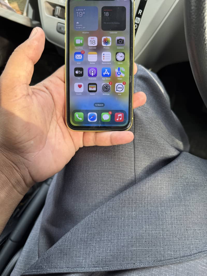 Apple iPhone 11 256gb PTA approved 7