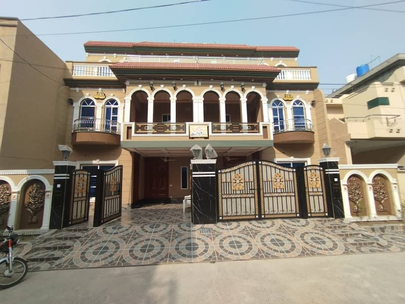 8 MARLA HOUSE FOR SALE IN MILITARY ACCOUNTS MAIN COLLEGE ROAD LHR 0