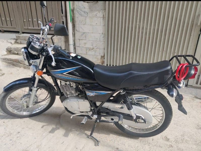 suzuki Gs150 1