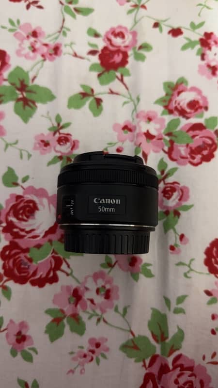 Canon EF lens 50mm 2