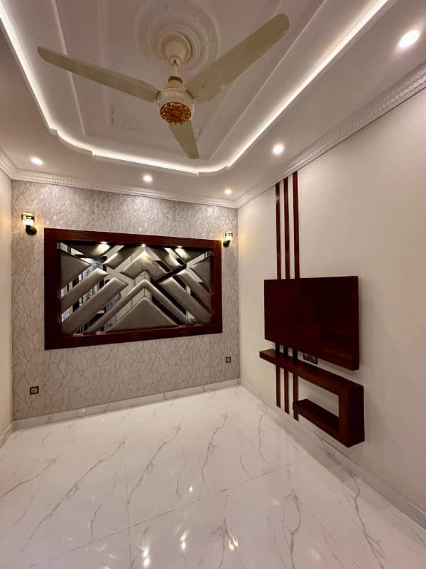 5 Marla Luxerious House In Bahria Town Lahore 14