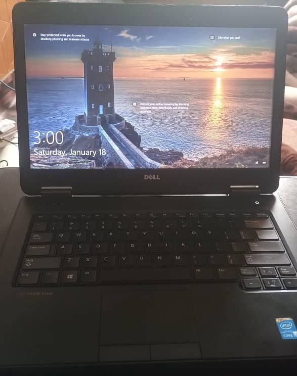 DELL E5440 2