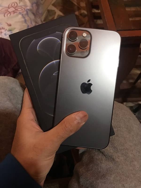 iPhone 12 Pro max [ 128 GB ] 4