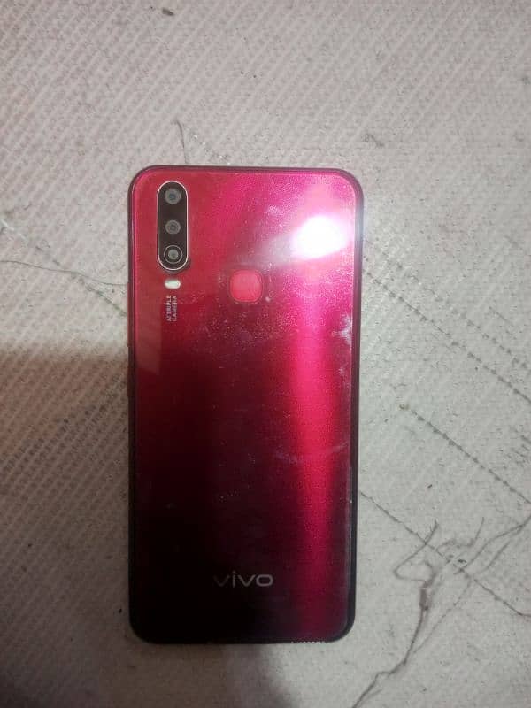 vivo y 17 1