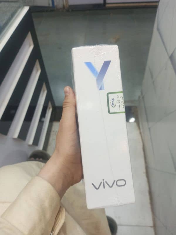 vivo Y 81 1