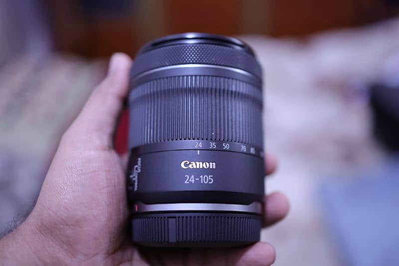 Canon RF 24-105mm f/4-7.1 IS STM Lens 3