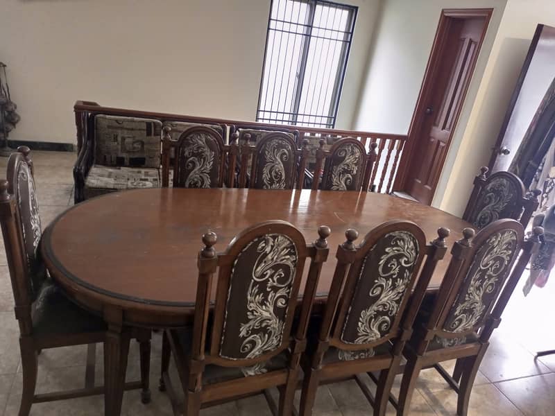 Dining table with 8 chairs 0