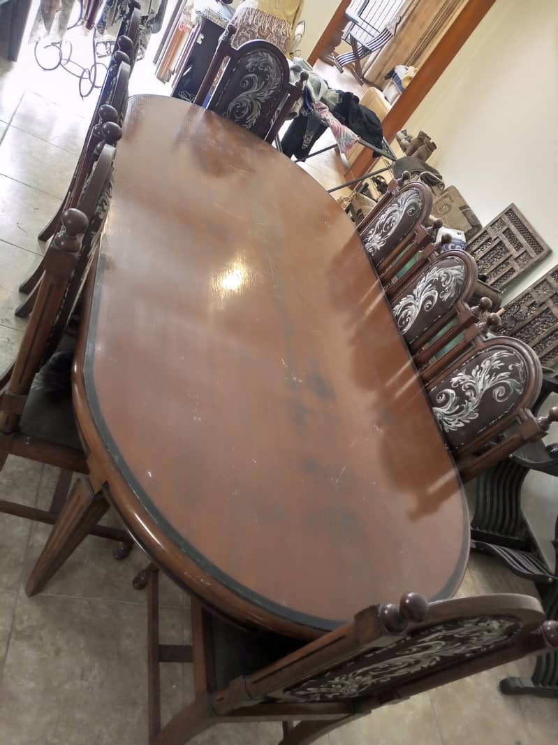 Dining table with 8 chairs 1