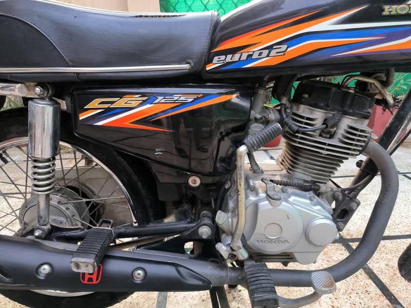 Honda CG 125 2018 4