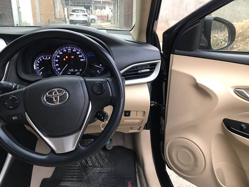 Toyota Yaris 2023 6