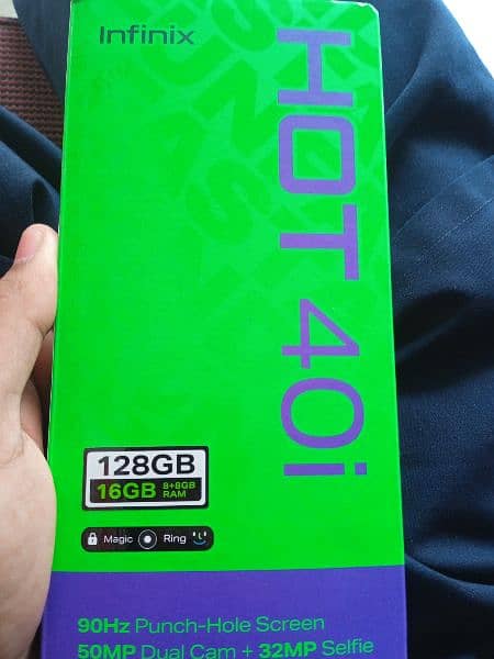 INFINIX HOT 40i 4