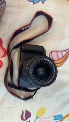 Canon EOS 2000D