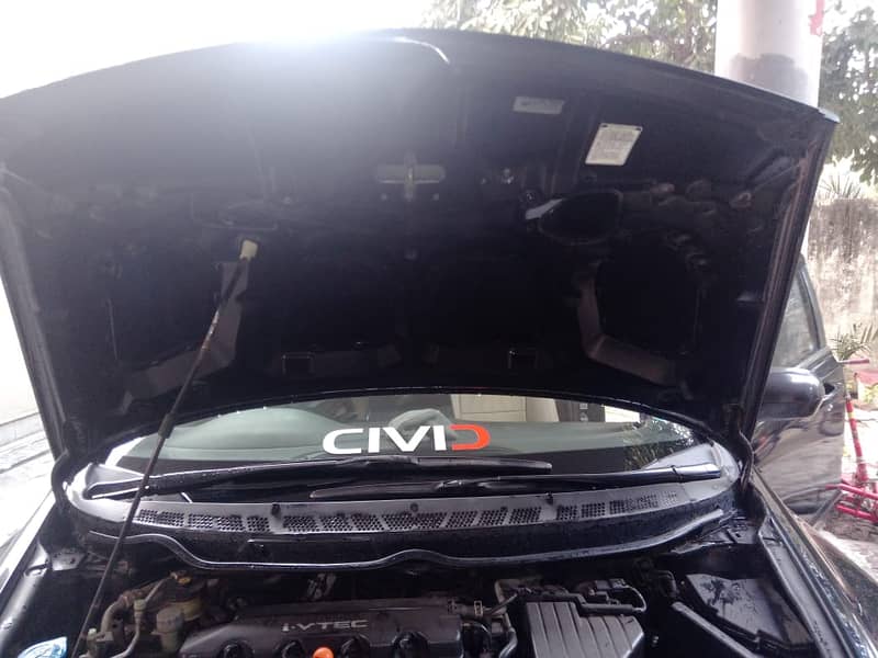 Honda Civic VTi 2012 16