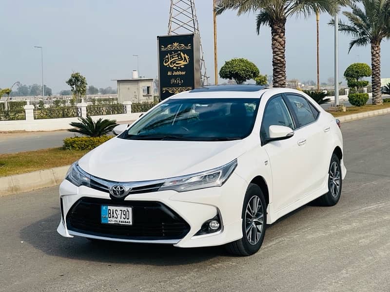 Toyota Altis Grande 2022 3