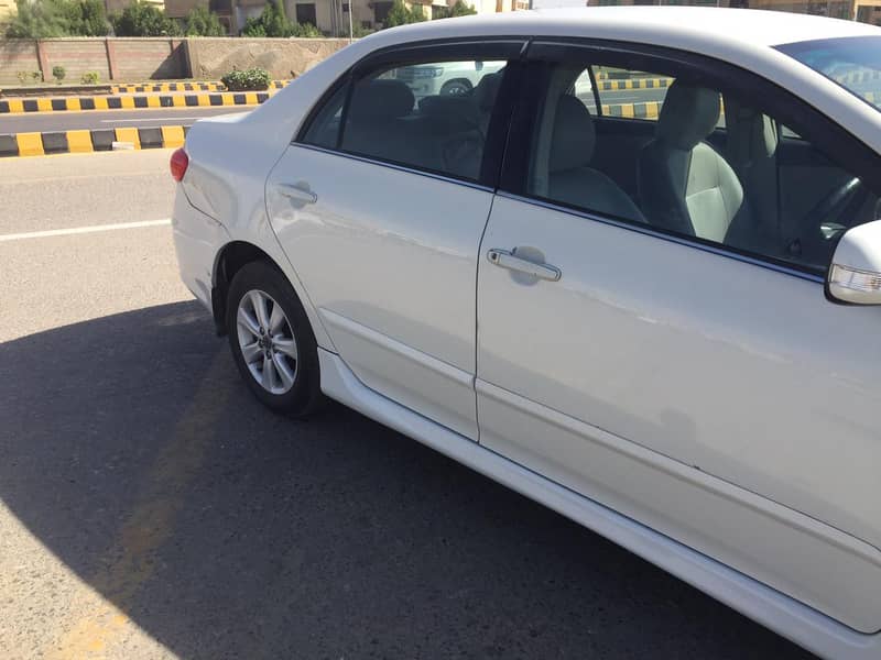 Toyota Corolla Altis 2012 6