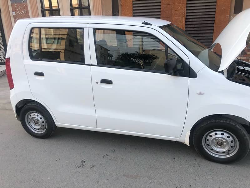 Suzuki Wagon R VXR 2022 13