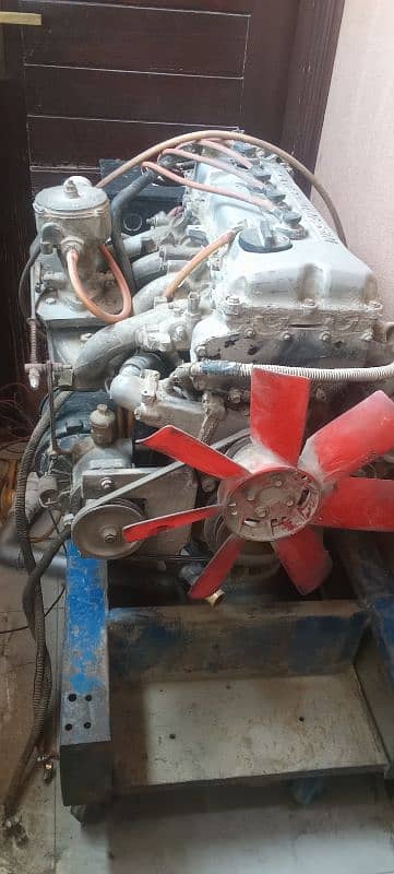 13 kw Nissan engine with stand ford denemo 0