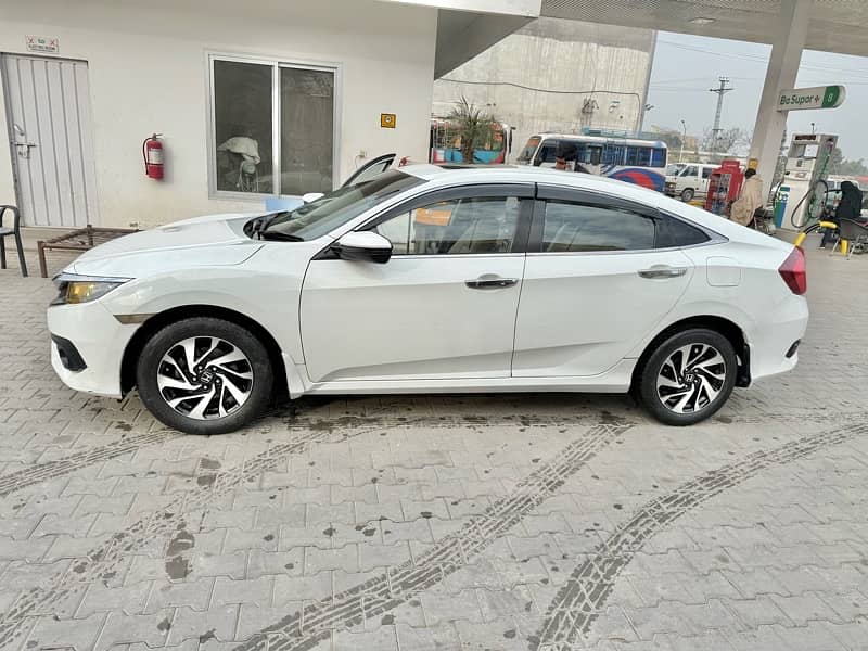 Honda Civic Oriel 2016 1